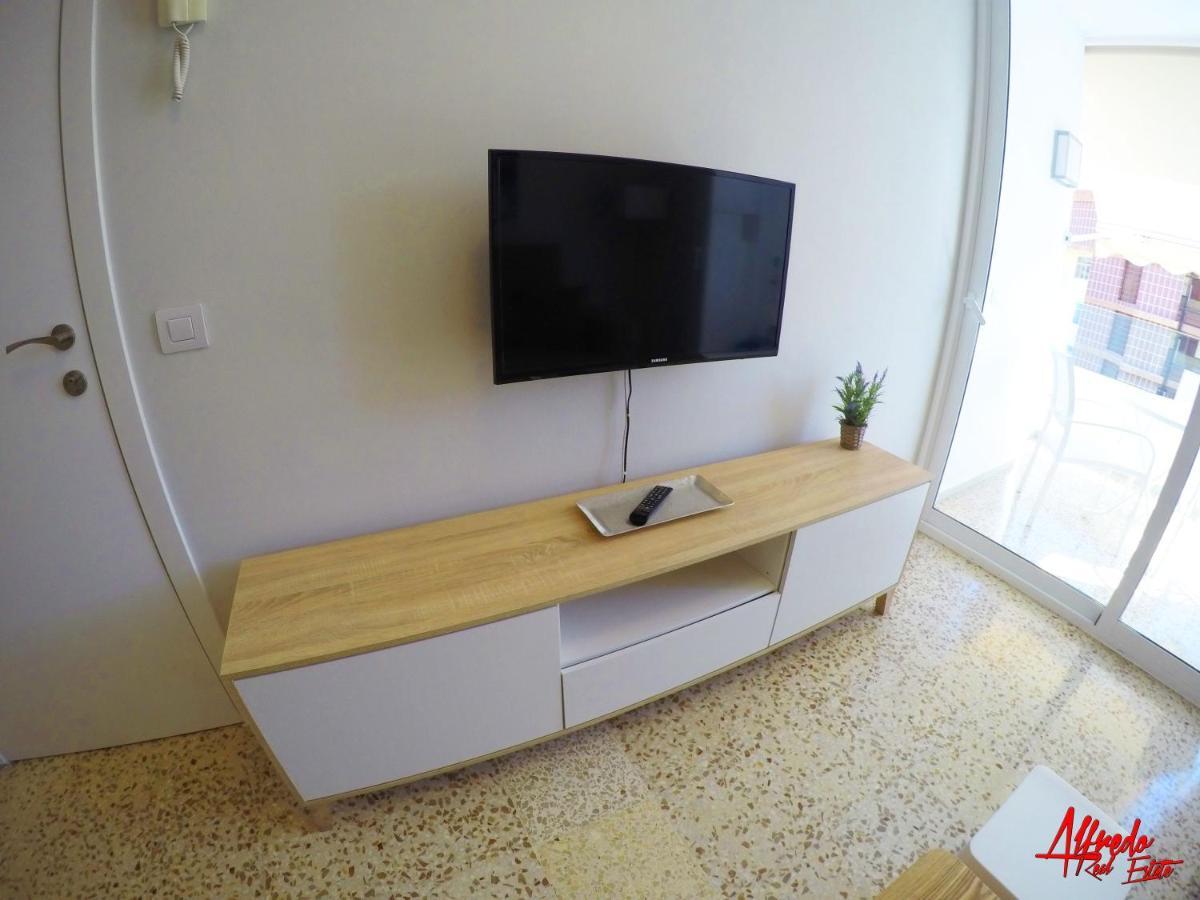 Edificio Abora Apartment Лос Кристианос Екстериор снимка