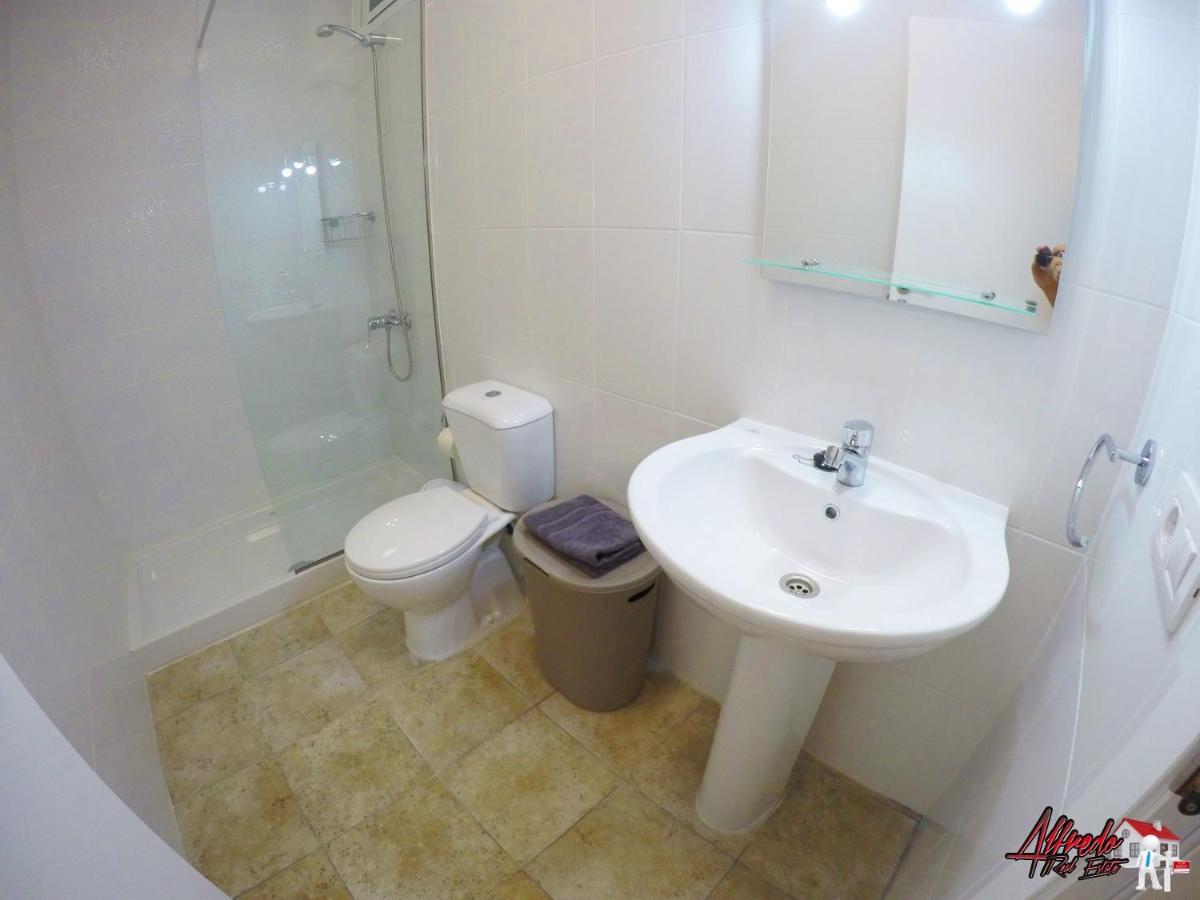 Edificio Abora Apartment Лос Кристианос Екстериор снимка