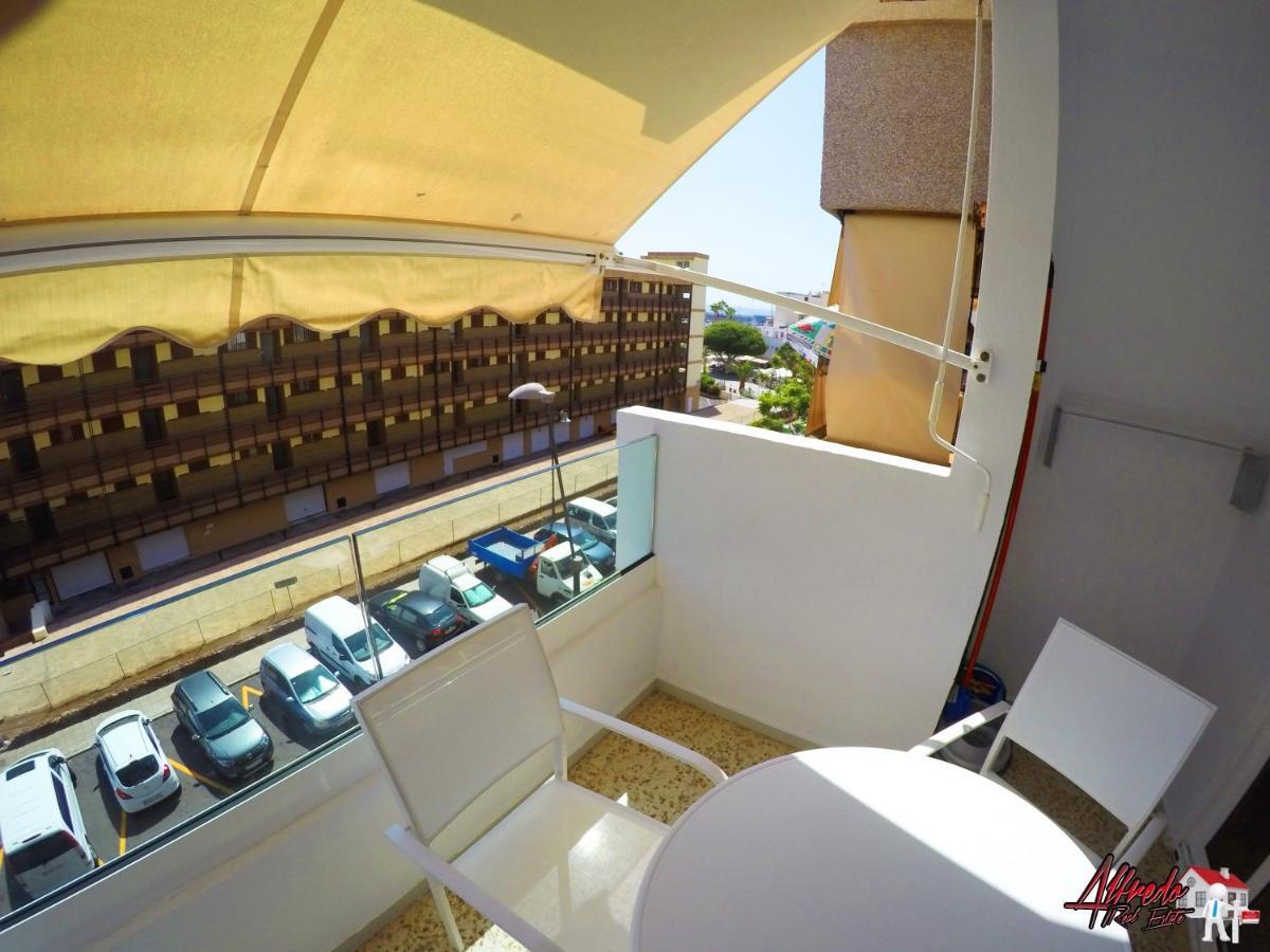 Edificio Abora Apartment Лос Кристианос Екстериор снимка