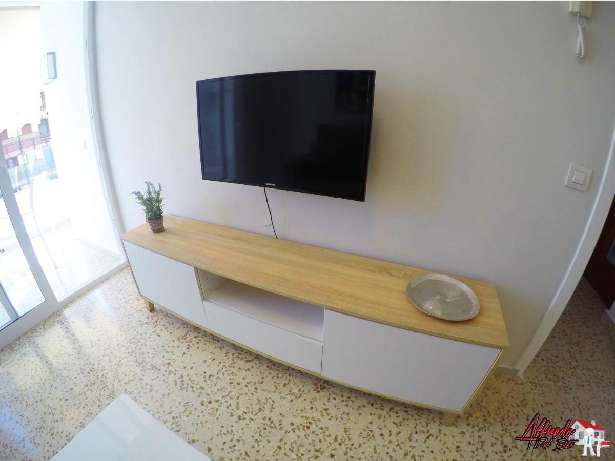Edificio Abora Apartment Лос Кристианос Екстериор снимка