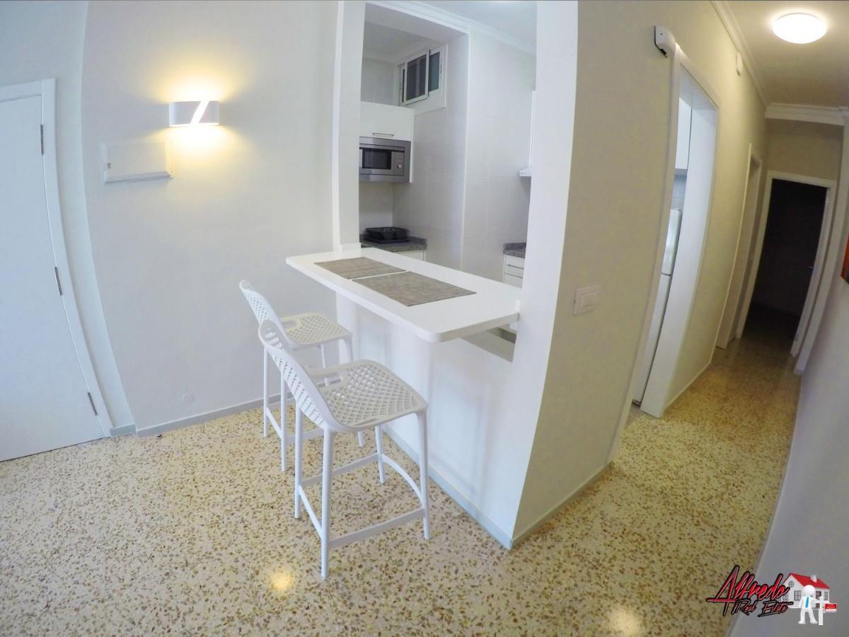 Edificio Abora Apartment Лос Кристианос Екстериор снимка